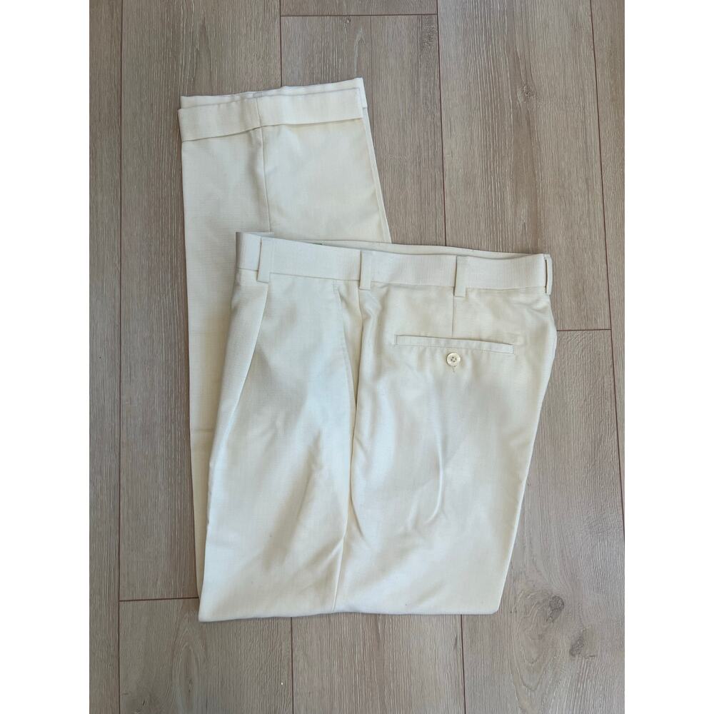 Cubavera Rayon Blend Pleated Dress Pants Cream Size 32 x 30 JL